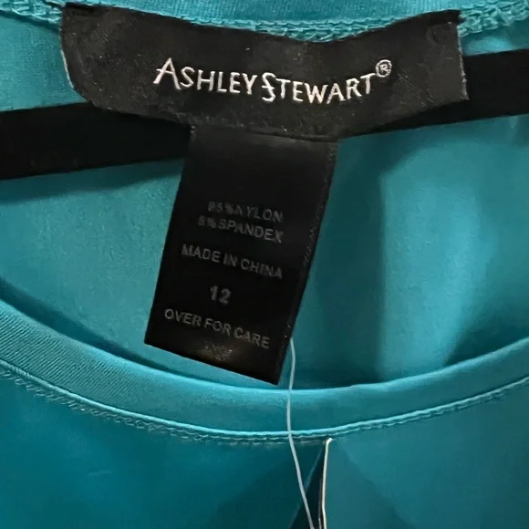 🆕 NWT ASHLEY STEWART TEAL SLEEVELESS TANK ( Size 12) - Picture 3 of 3